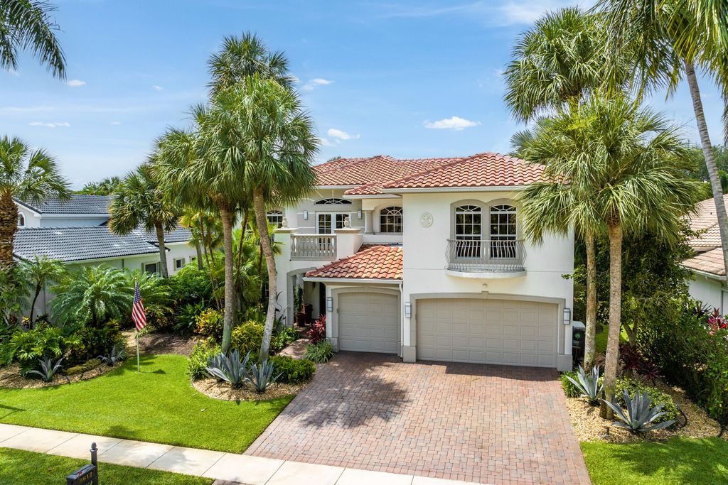 Photo of 8612 Valhalla Drive, Delray Beach, FL 33446 (MLS # R10953467)
