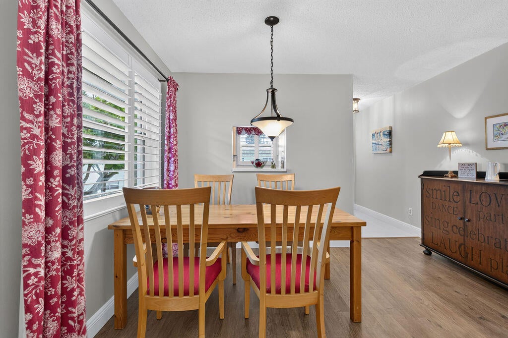 2929 SE OCEAN Boulevard 121-6