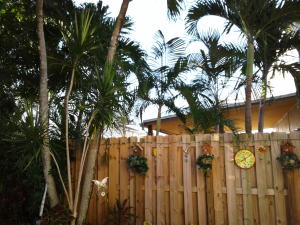 CORAL BAY - Residential