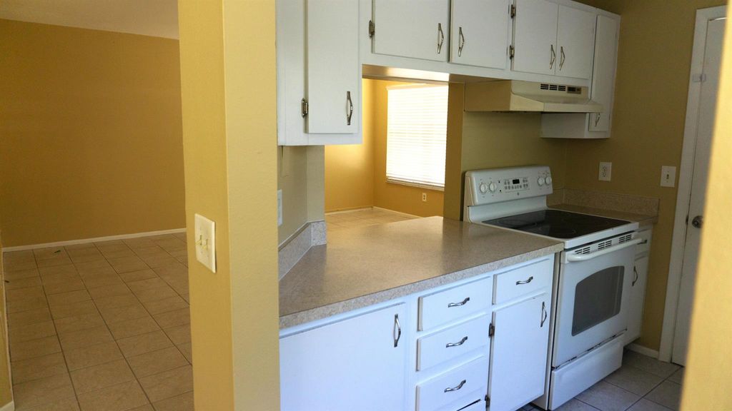 Photo of 1450 SE Rivergreen Circle, Port Saint Lucie, FL 34952 (MLS # R11087055)