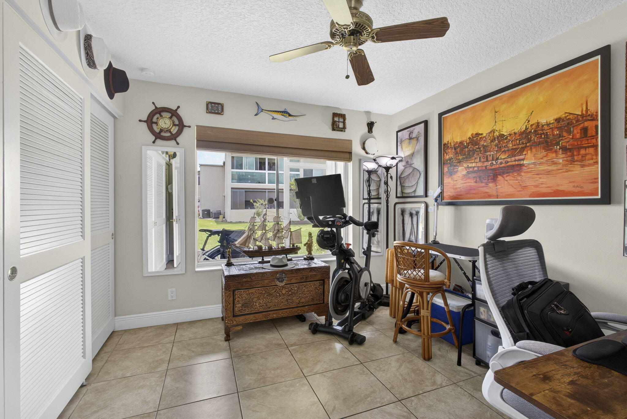 BOUNDBROOK CONDO S - Residential