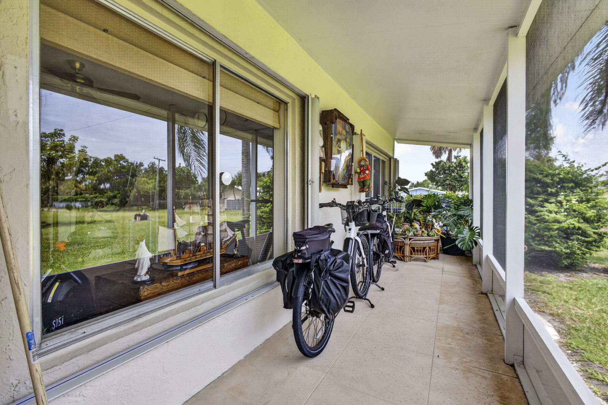 BOUNDBROOK CONDO S - Residential
