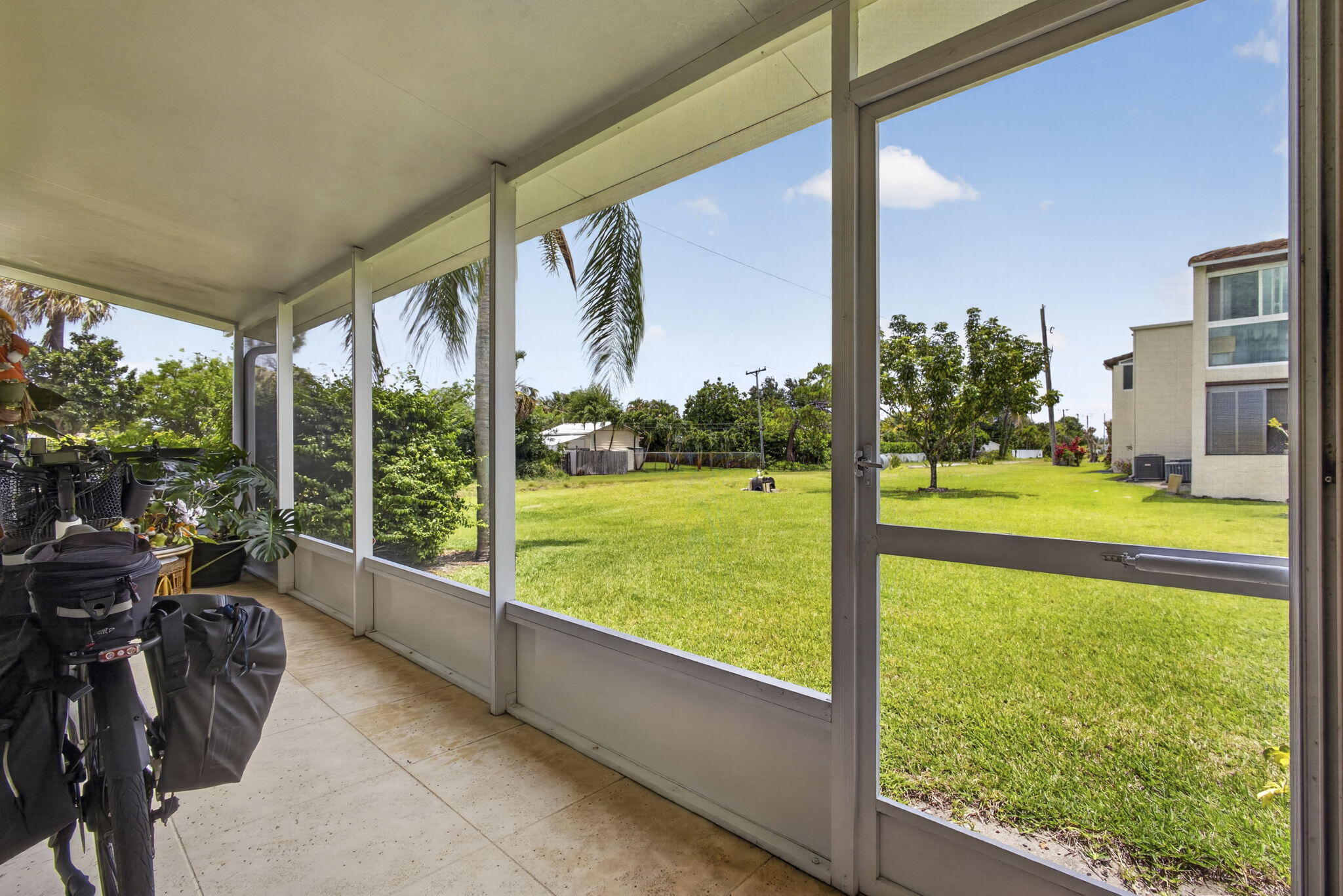 BOUNDBROOK CONDO S - Residential