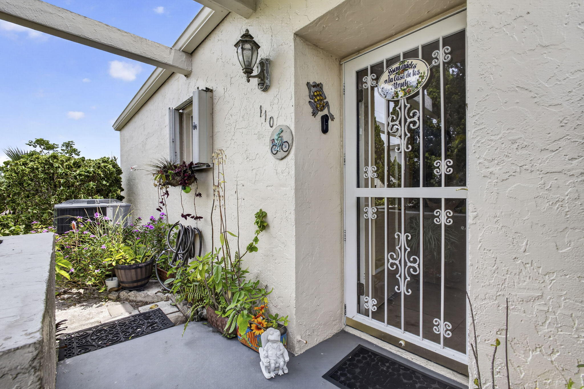 BOUNDBROOK CONDO S - Residential
