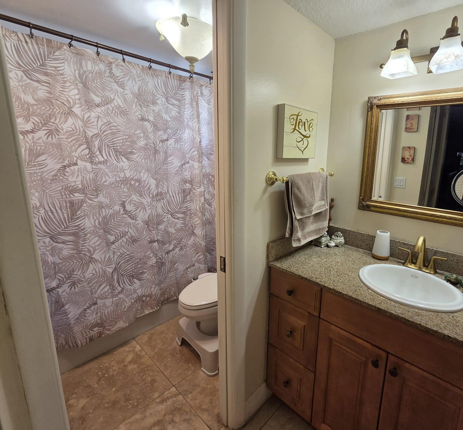 BOUNDBROOK CONDO S - Residential