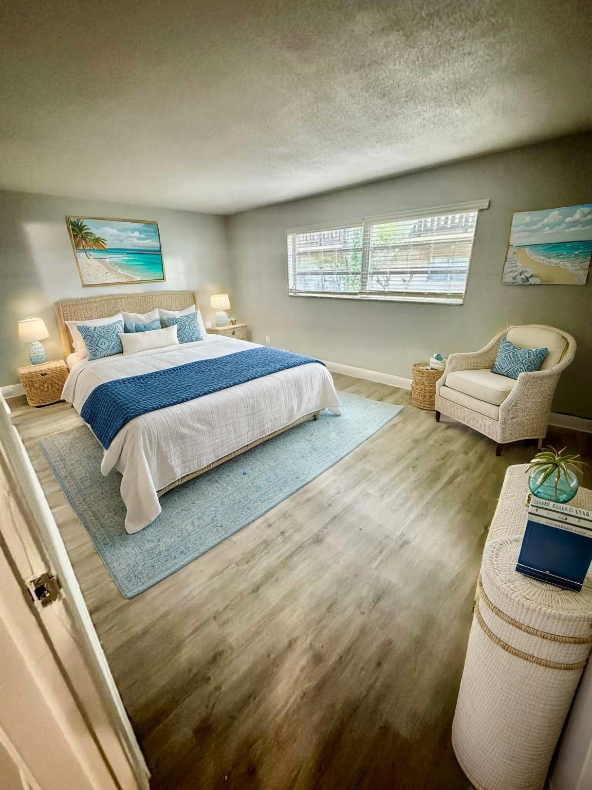 Lakeside Manor Condo - Residential Lease