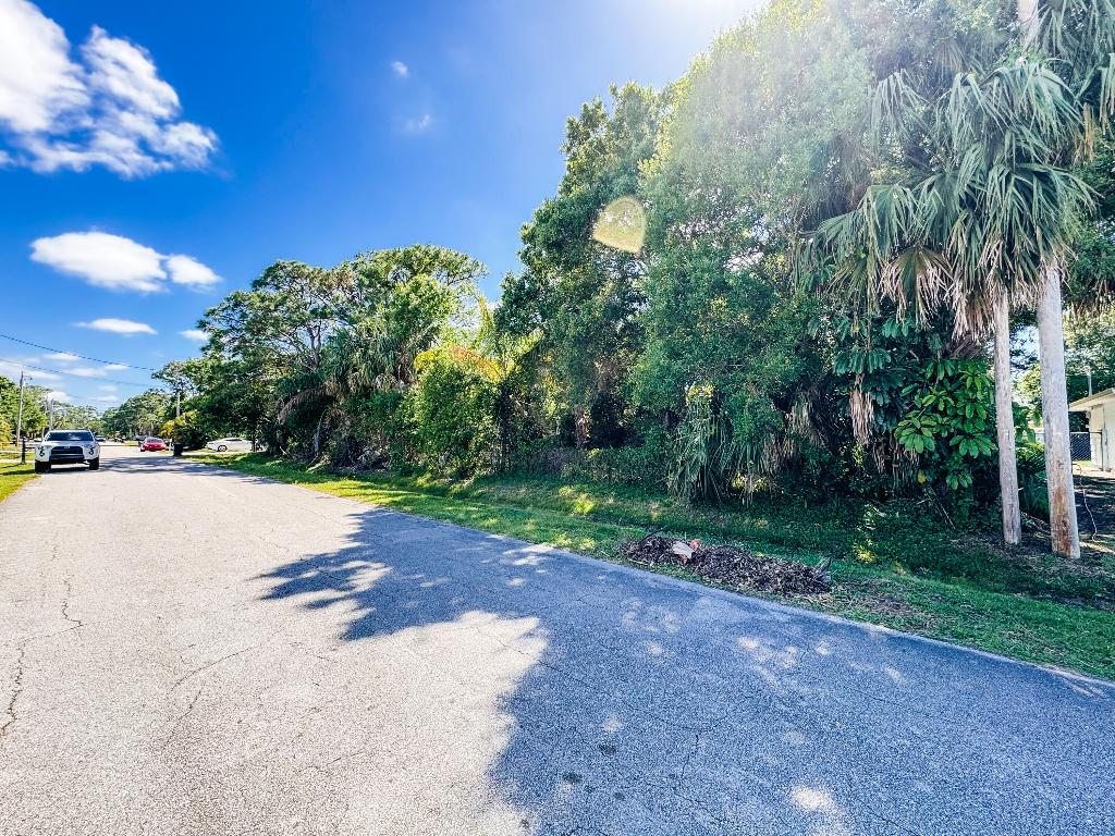 INDIAN RIVER ESTATES UNIT 9 - Land