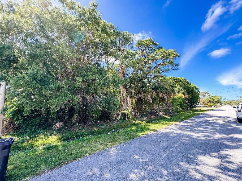 Photo of Tbd Bamboo Drive, Fort Pierce, FL 34982 (MLS # R10979344)
