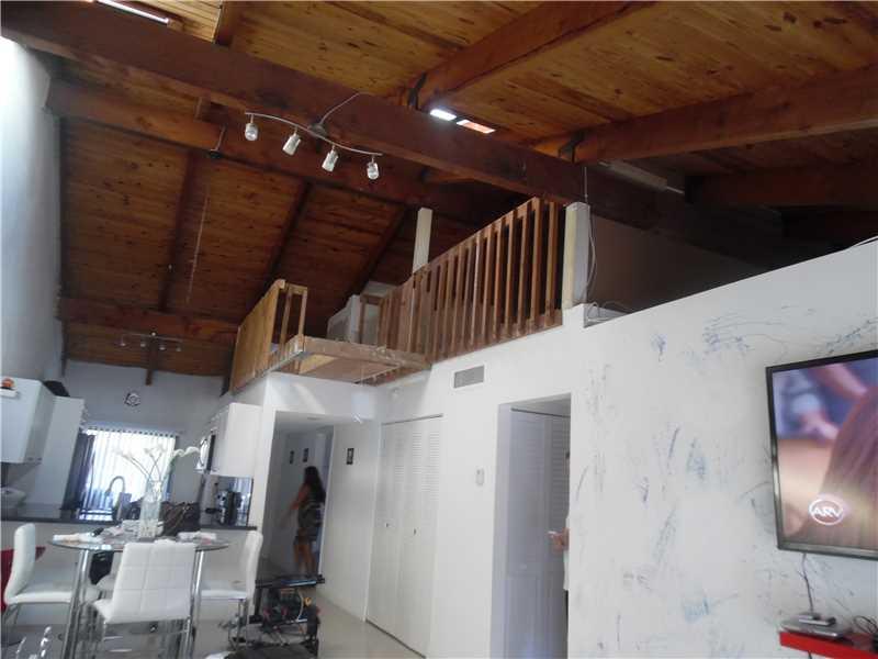 ARROWHEAD GOLF AND TENNIS - Residential