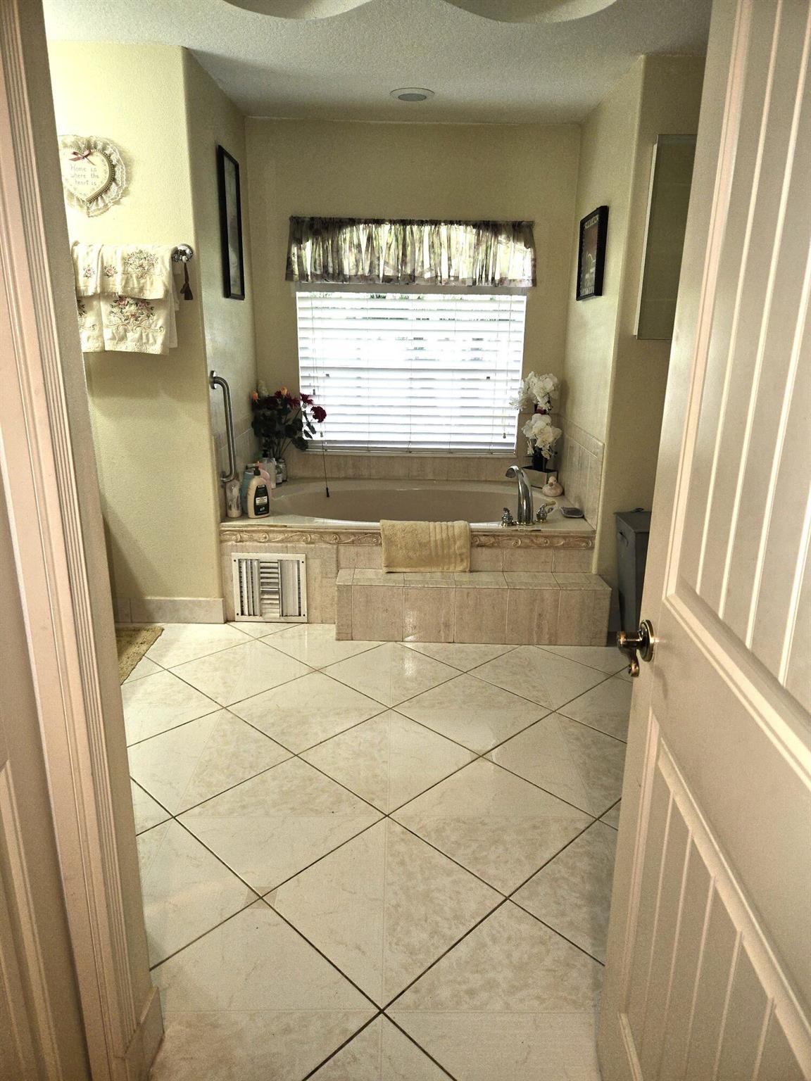 PORT MALABAR UNIT 24 - Residential