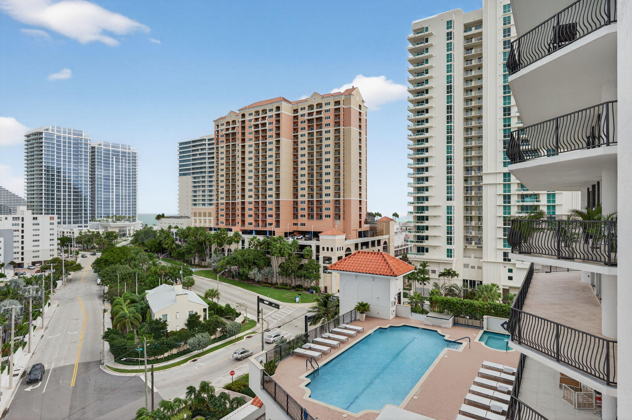 JACKSON TOWER LAS OLAS CONDO - Residential Lease