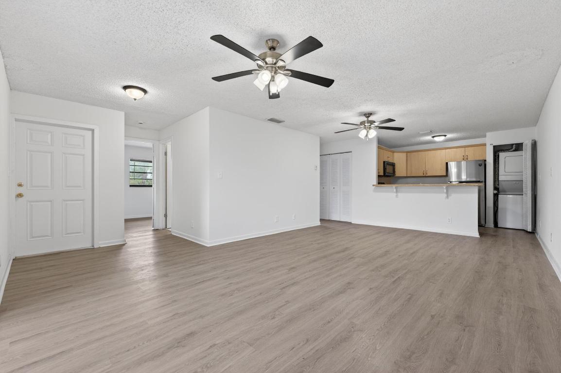 Lakeside Villas - Residential Lease