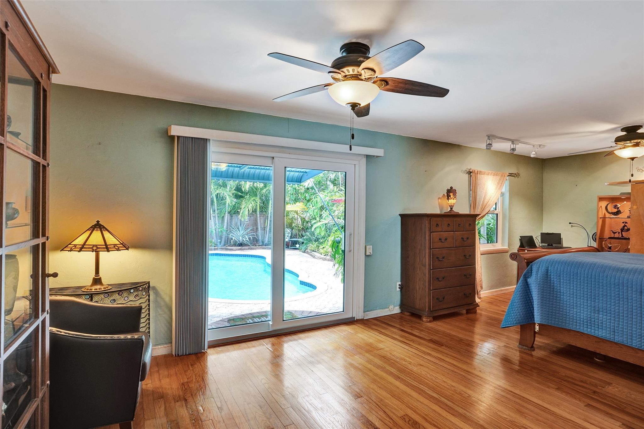 Middle River Terrace - Residential