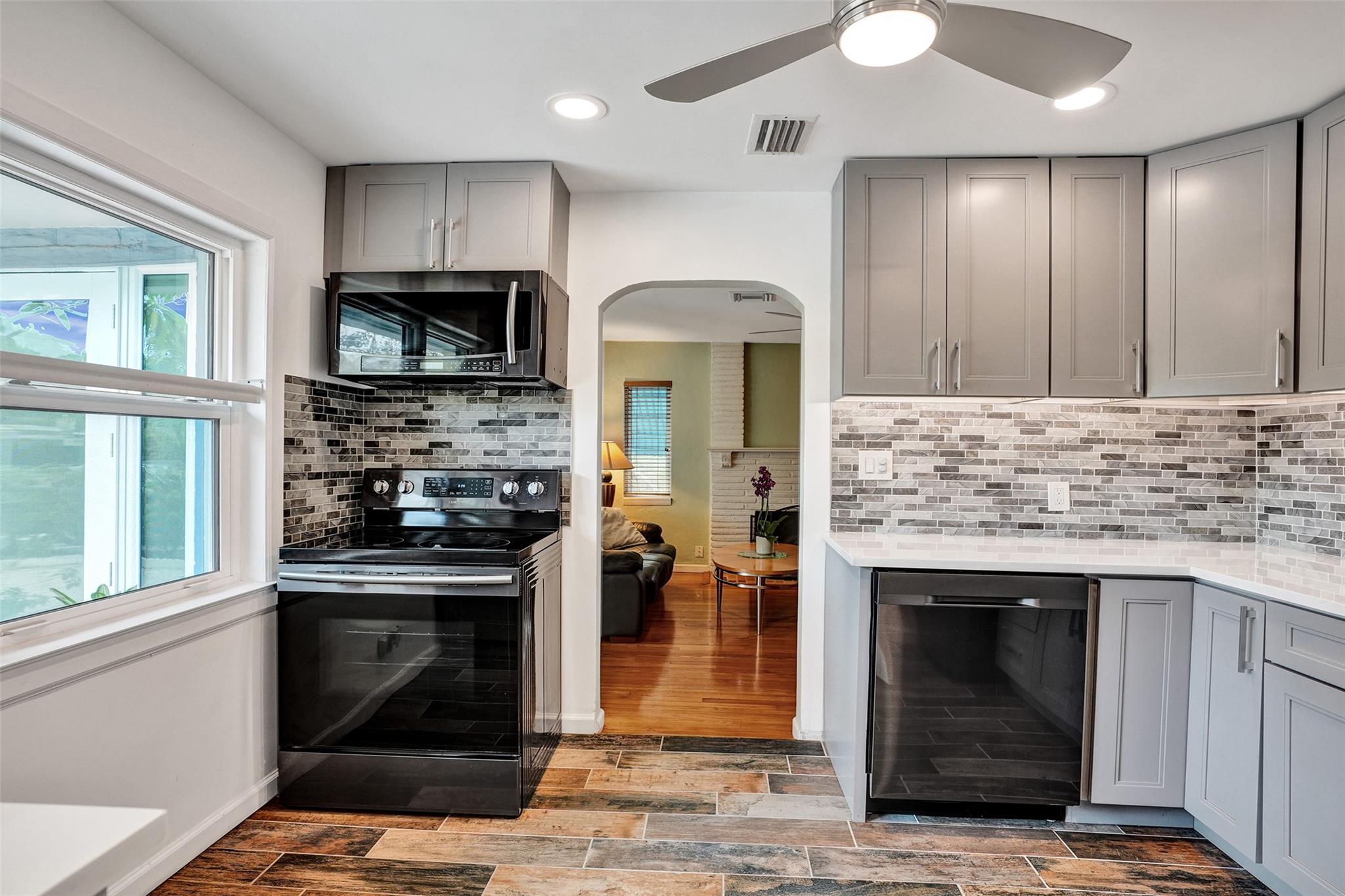 Middle River Terrace - Residential