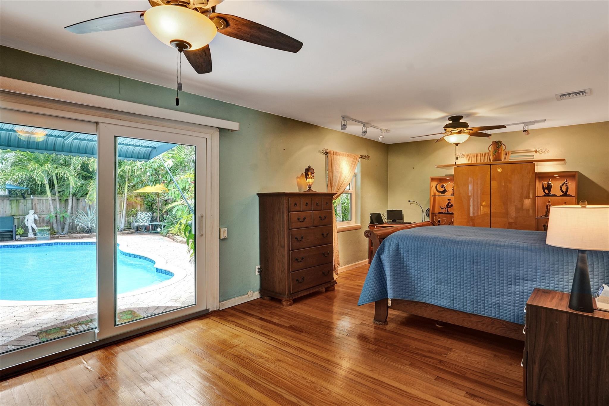 Middle River Terrace - Residential