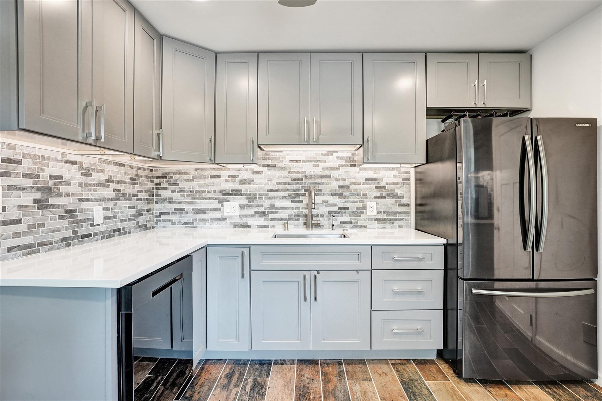 Middle River Terrace - Residential