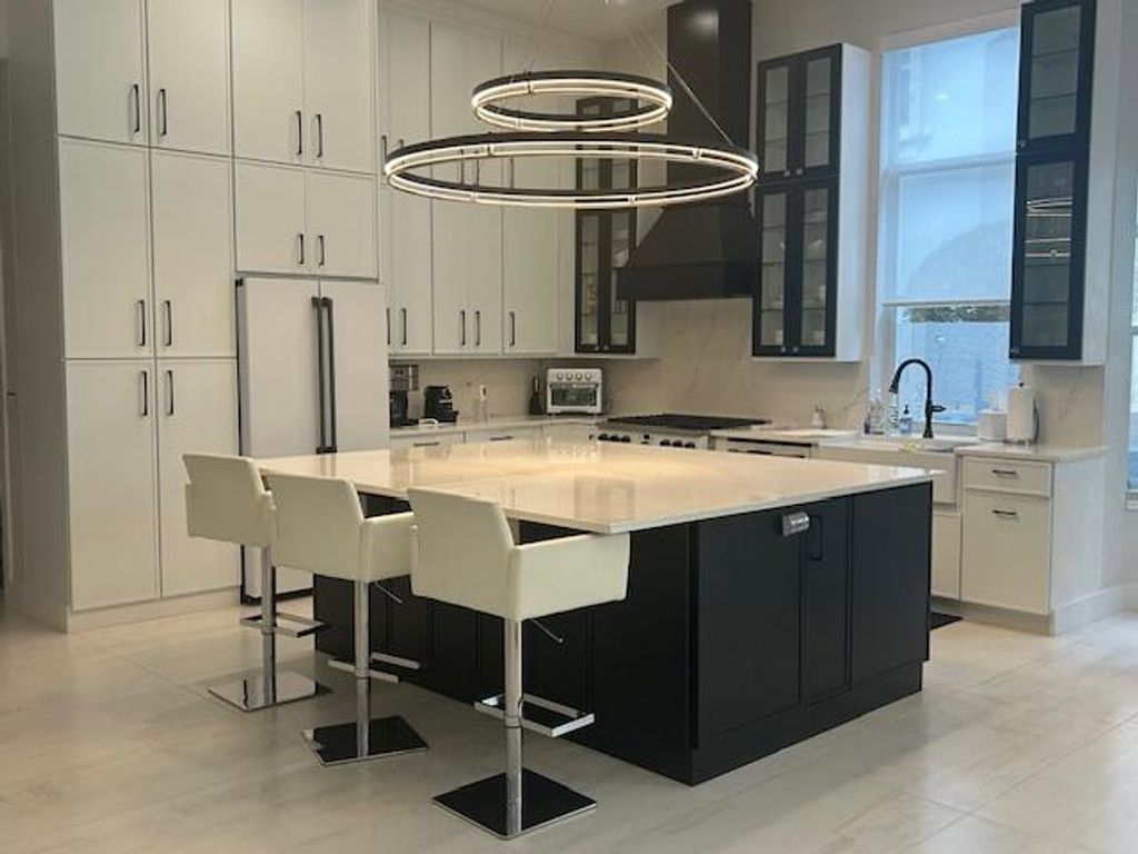 Photo of 127 Sunset Cove Lane, Palm Beach Gardens, FL 33418 (MLS # R11102935)