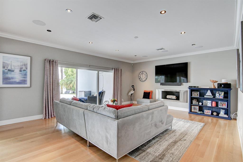 POINT MANALAPAN 1 - Residential