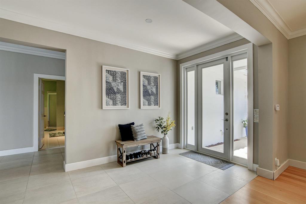 POINT MANALAPAN 1 - Residential