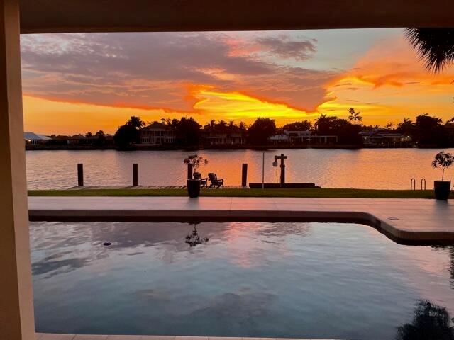 POINT MANALAPAN 1 - Residential