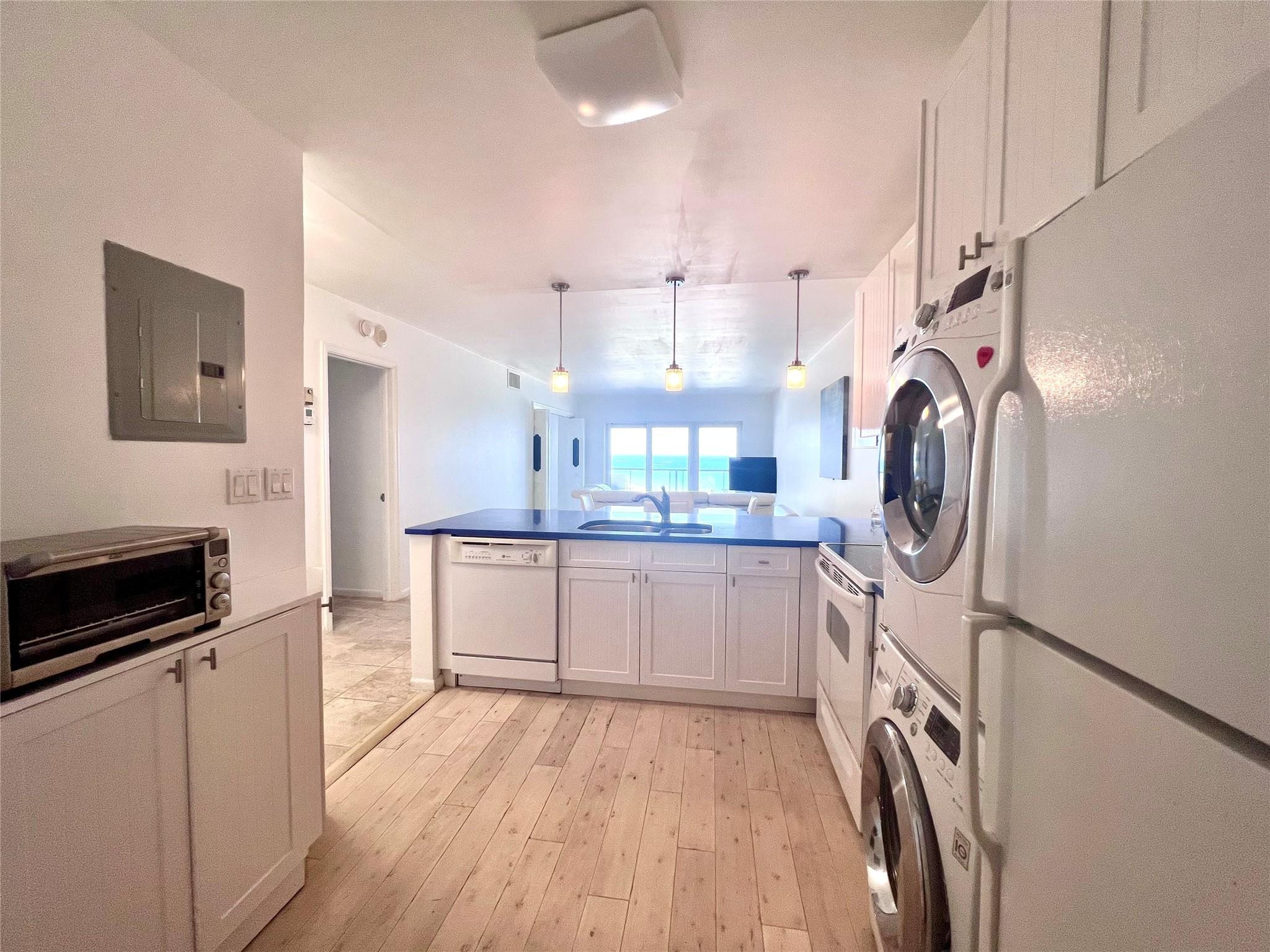 Leisure Towers Condo - Residential Lease