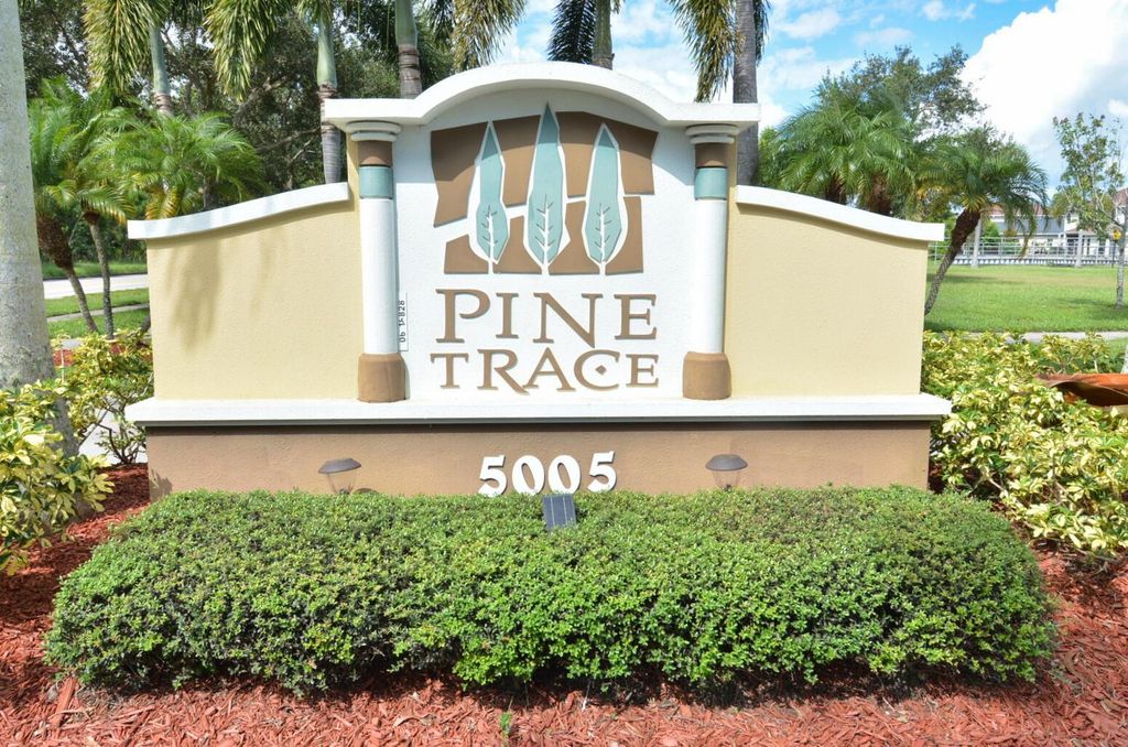 Photo of 5850 NW Pine Trail Circle, Port Saint Lucie, FL 34983 (MLS # R11124721)