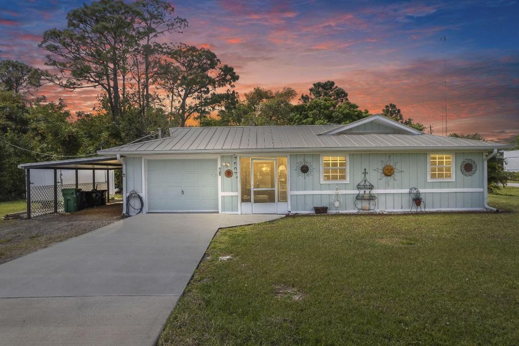 Photo of 7507 Jennings Way, Fort Pierce, FL 34951 (MLS # R11069313)