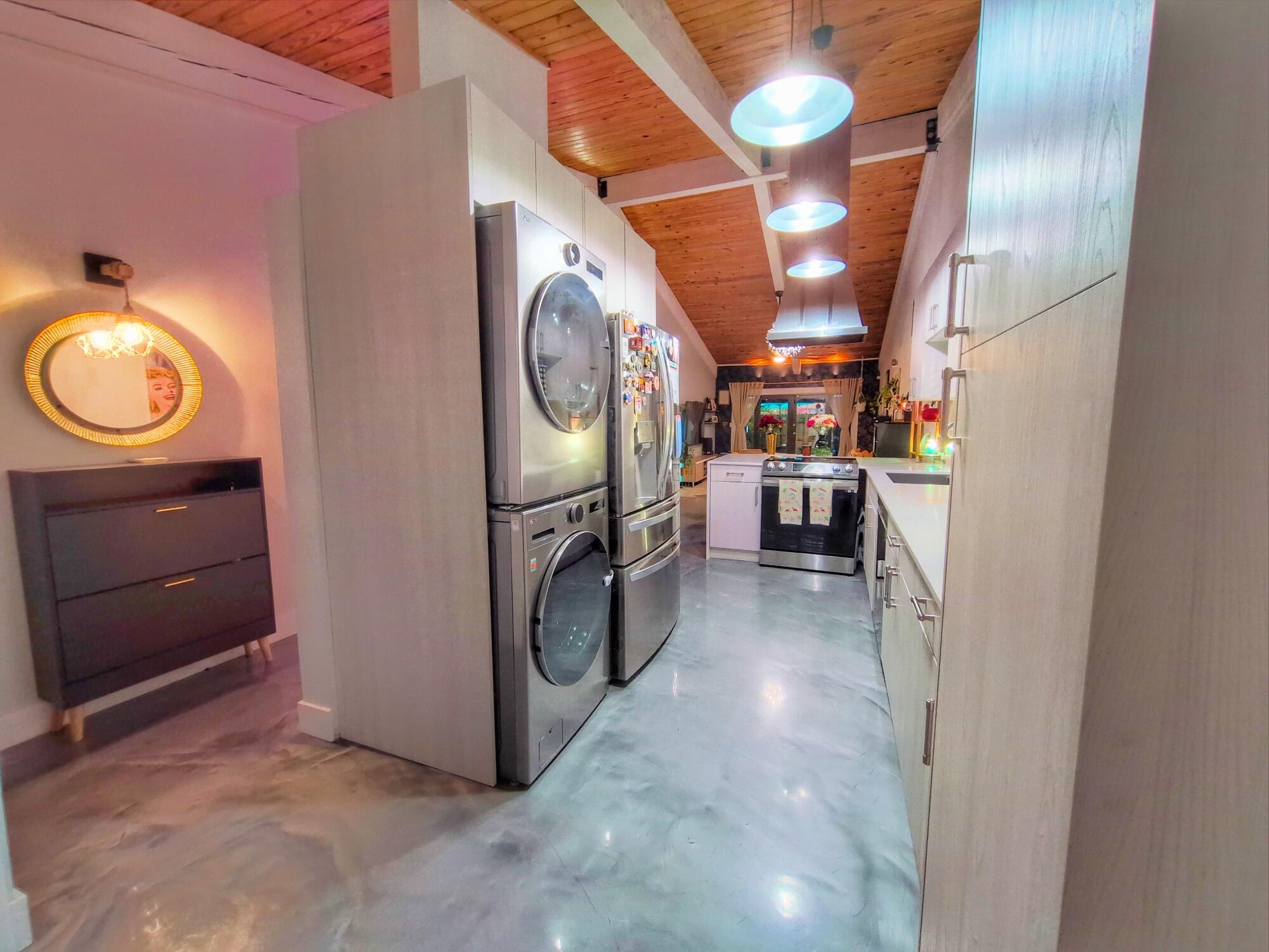 EVERGLADES SUGAR & LAND CO - Residential