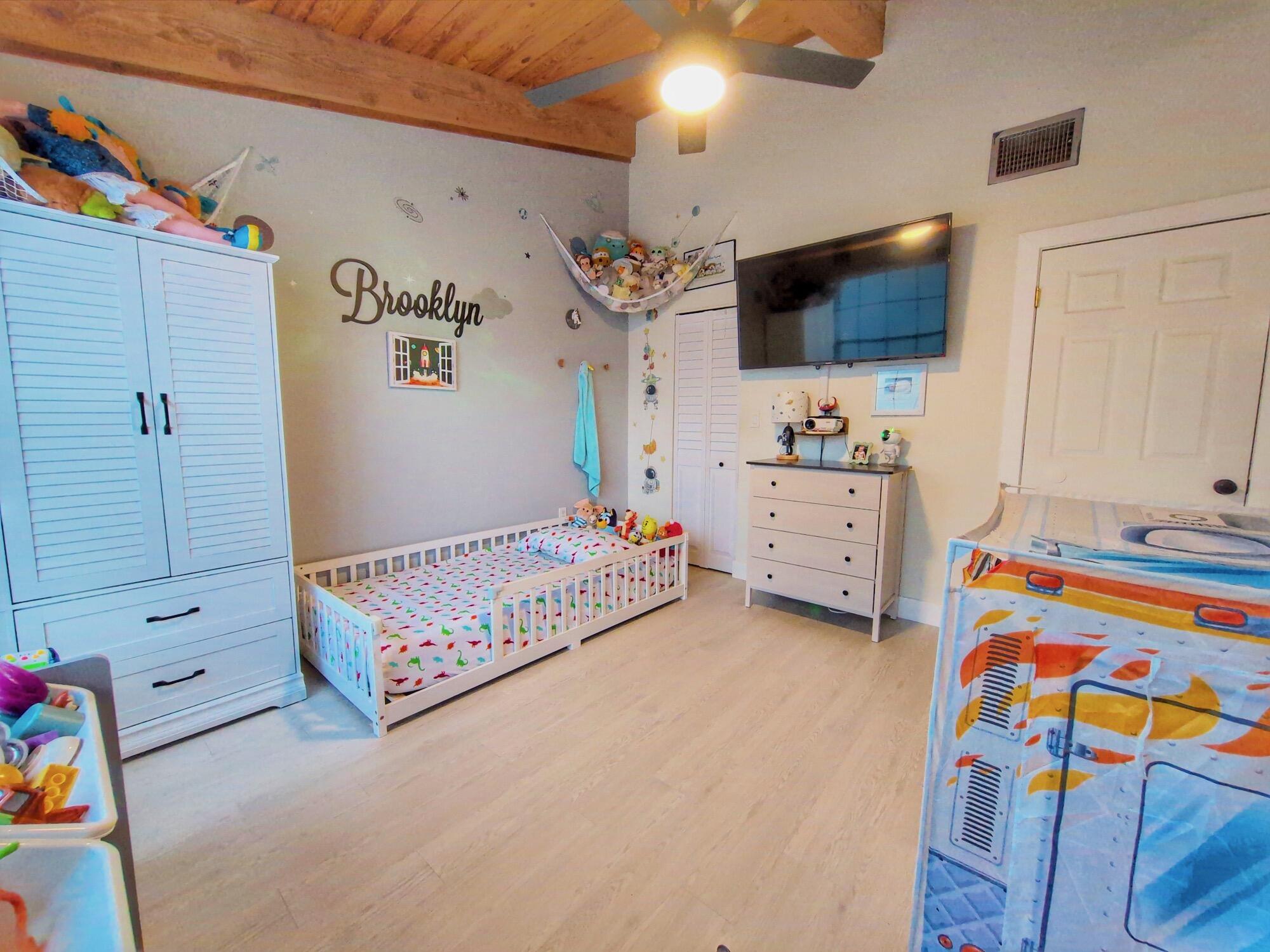 EVERGLADES SUGAR & LAND CO - Residential