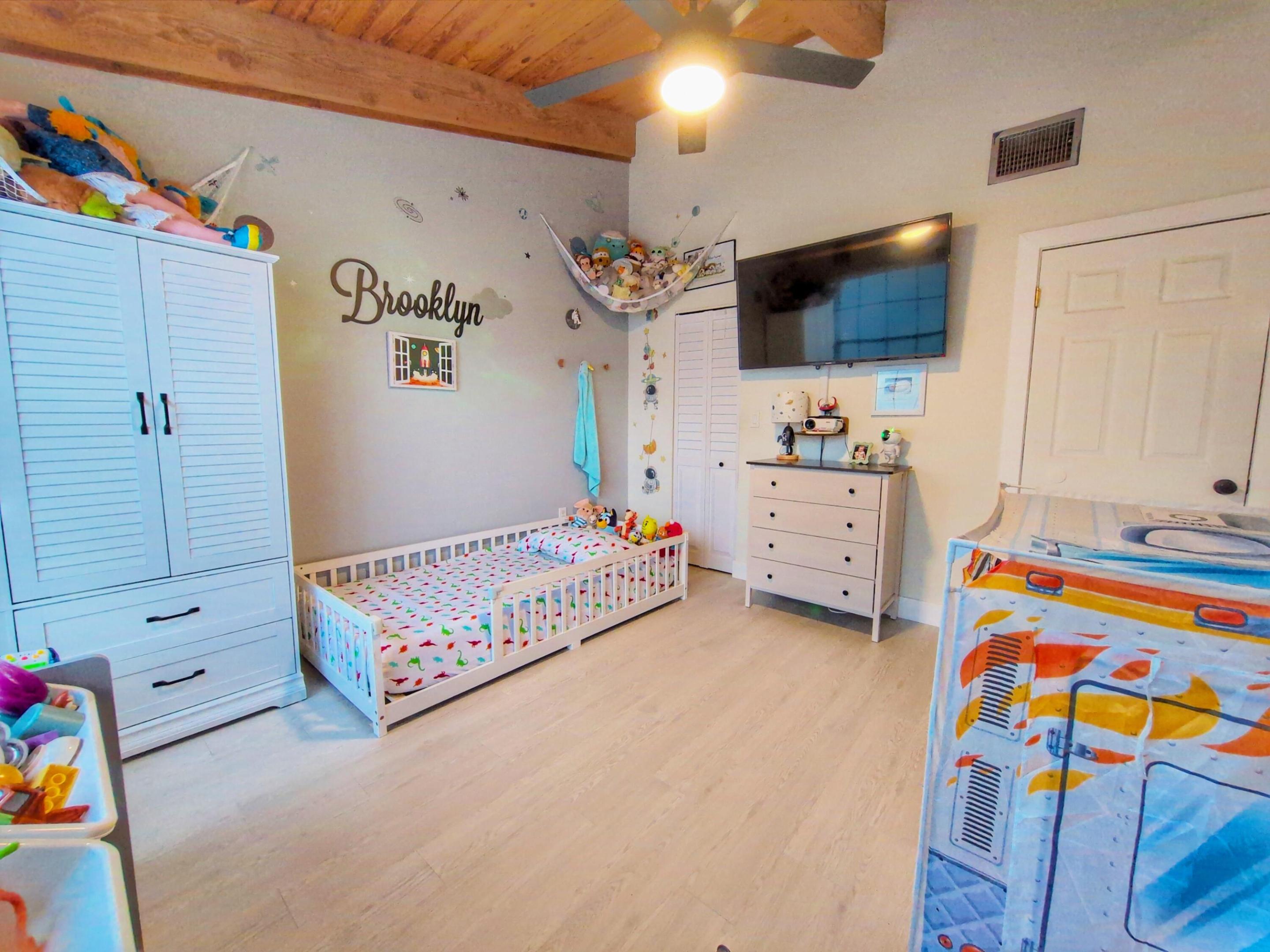 EVERGLADES SUGAR & LAND CO - Residential