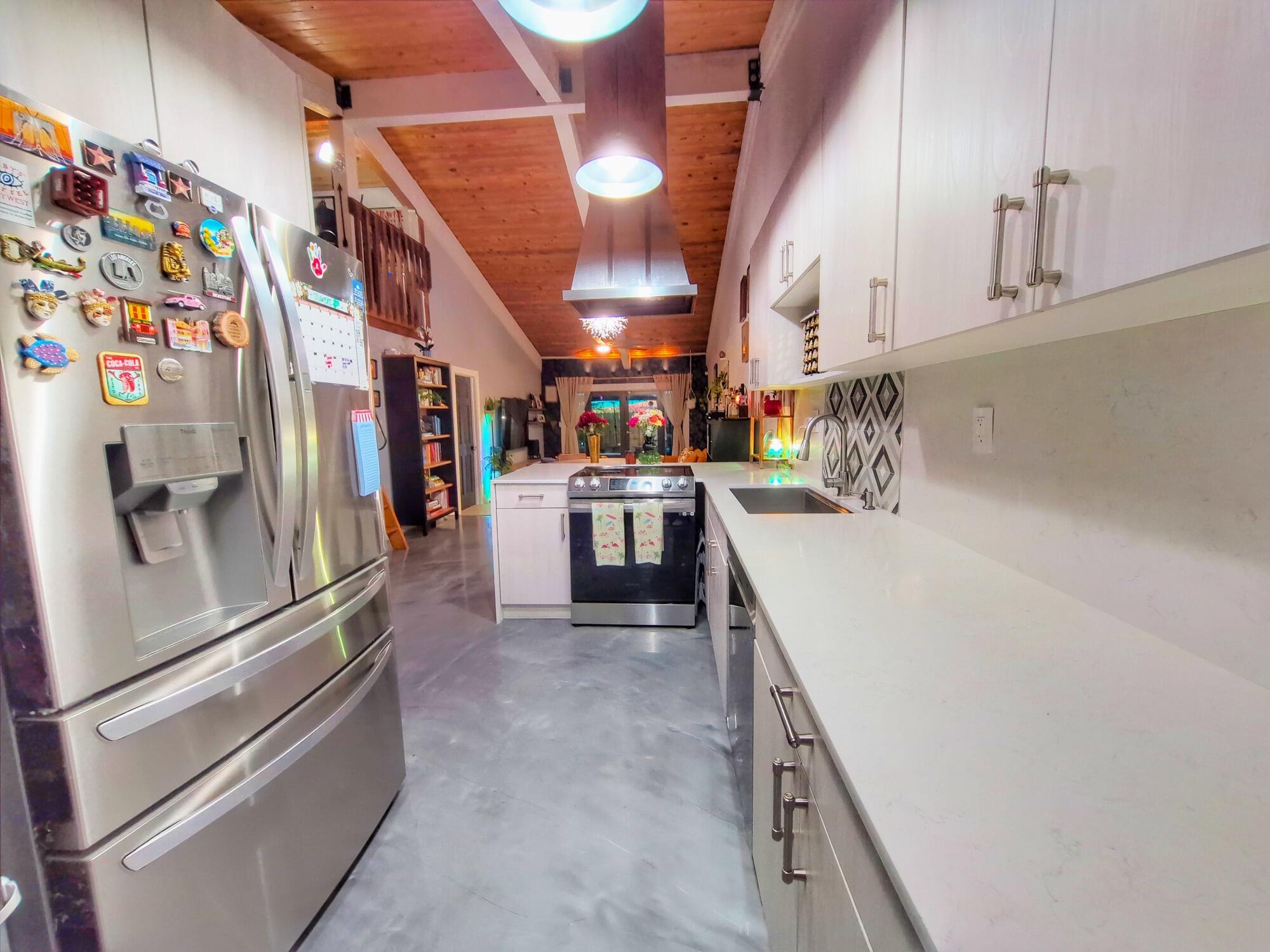 EVERGLADES SUGAR & LAND CO - Residential