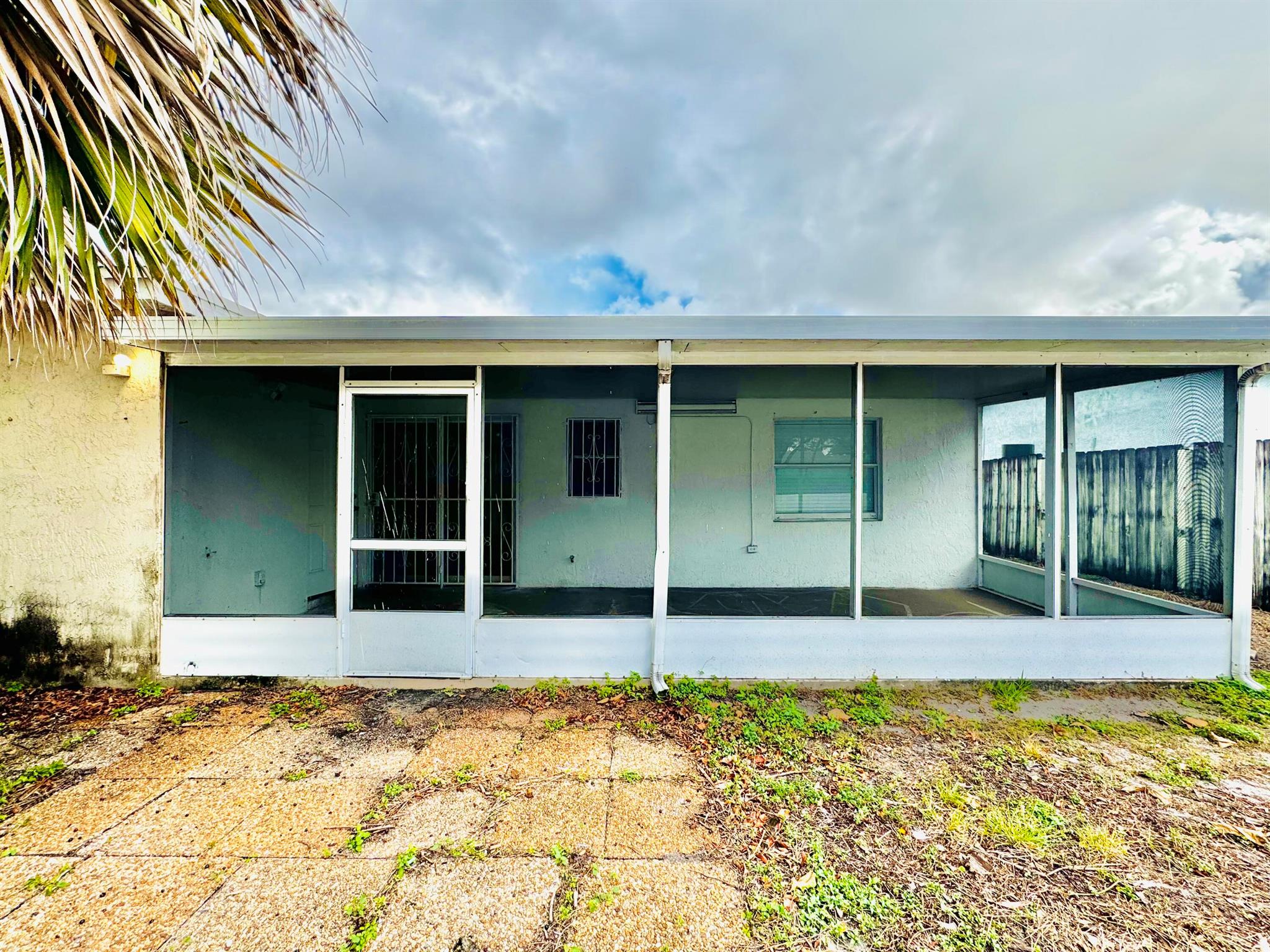 VILLAS OF PALM BEACH 4 - Residential