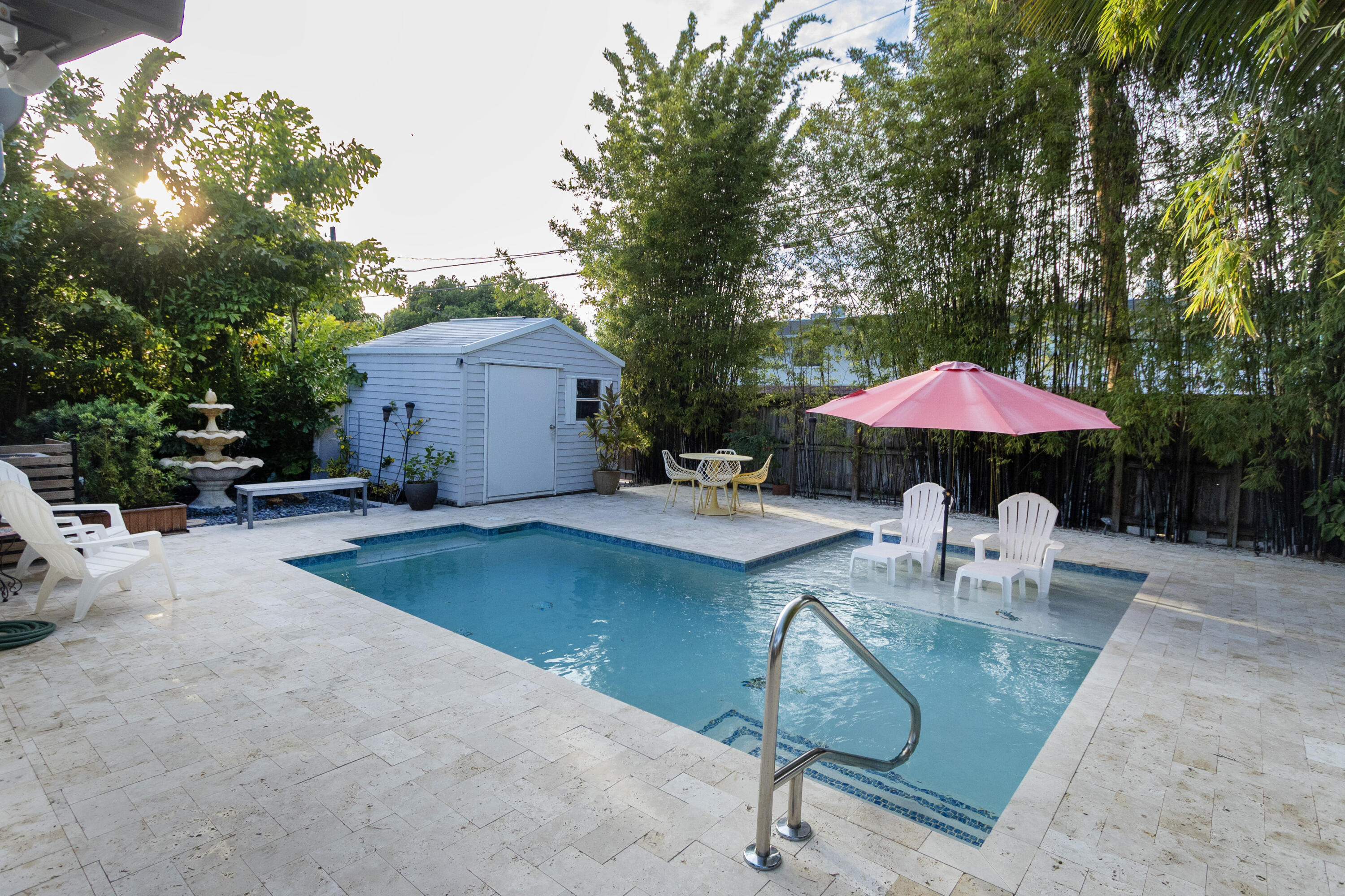 LAUDERDALE PARK 6-33 1/2 - Residential