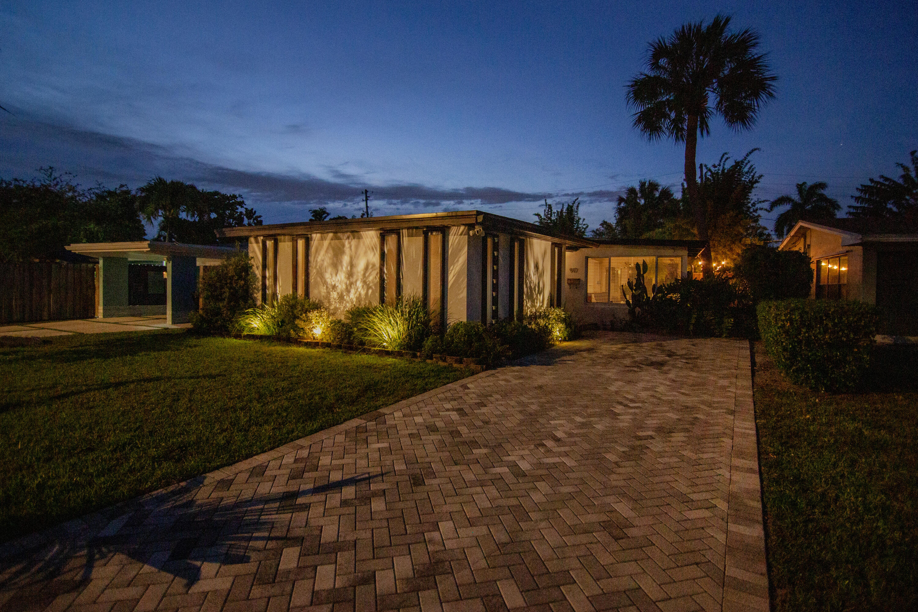 LAUDERDALE PARK 6-33 1/2 - Residential