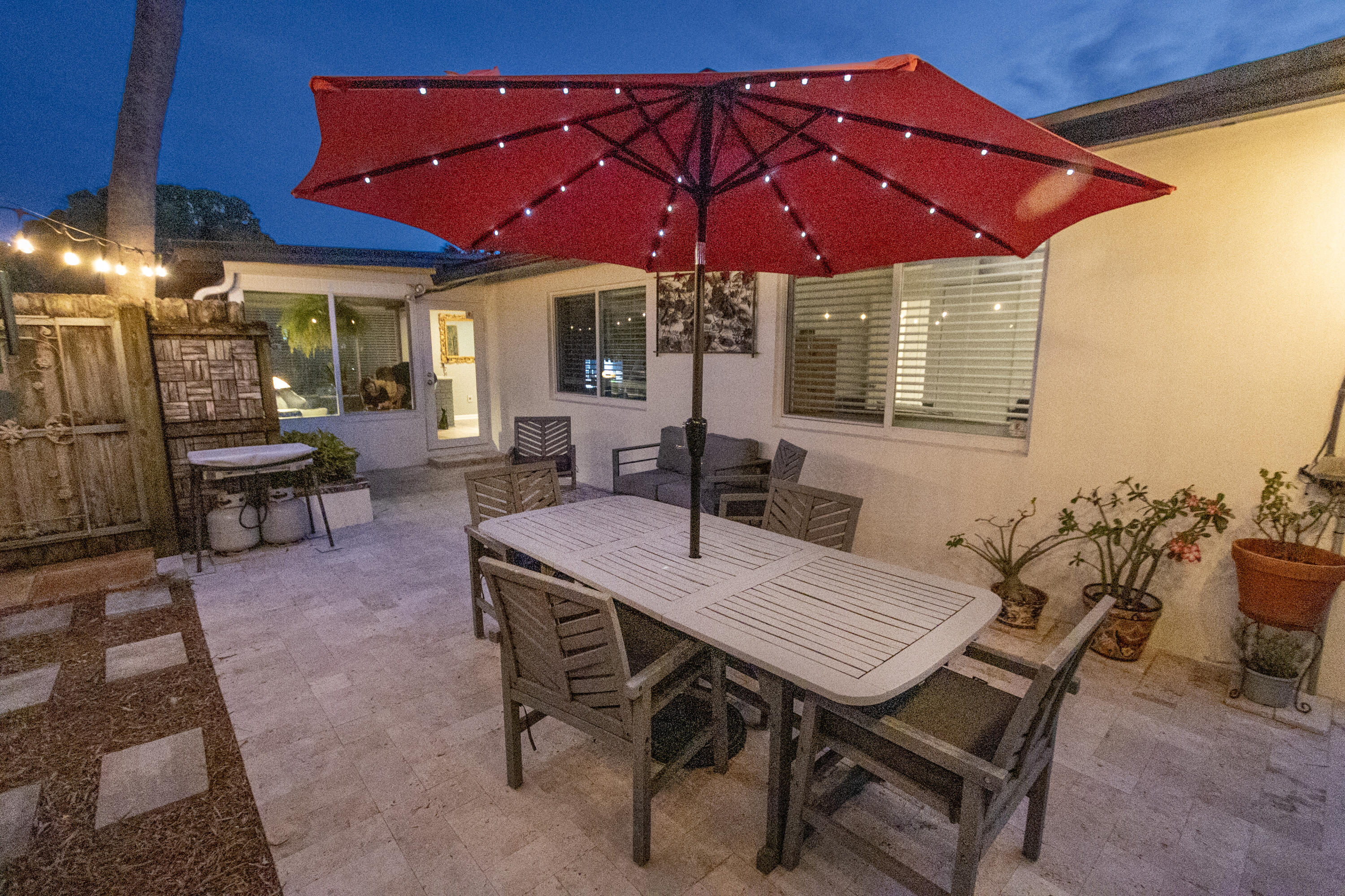 LAUDERDALE PARK 6-33 1/2 - Residential