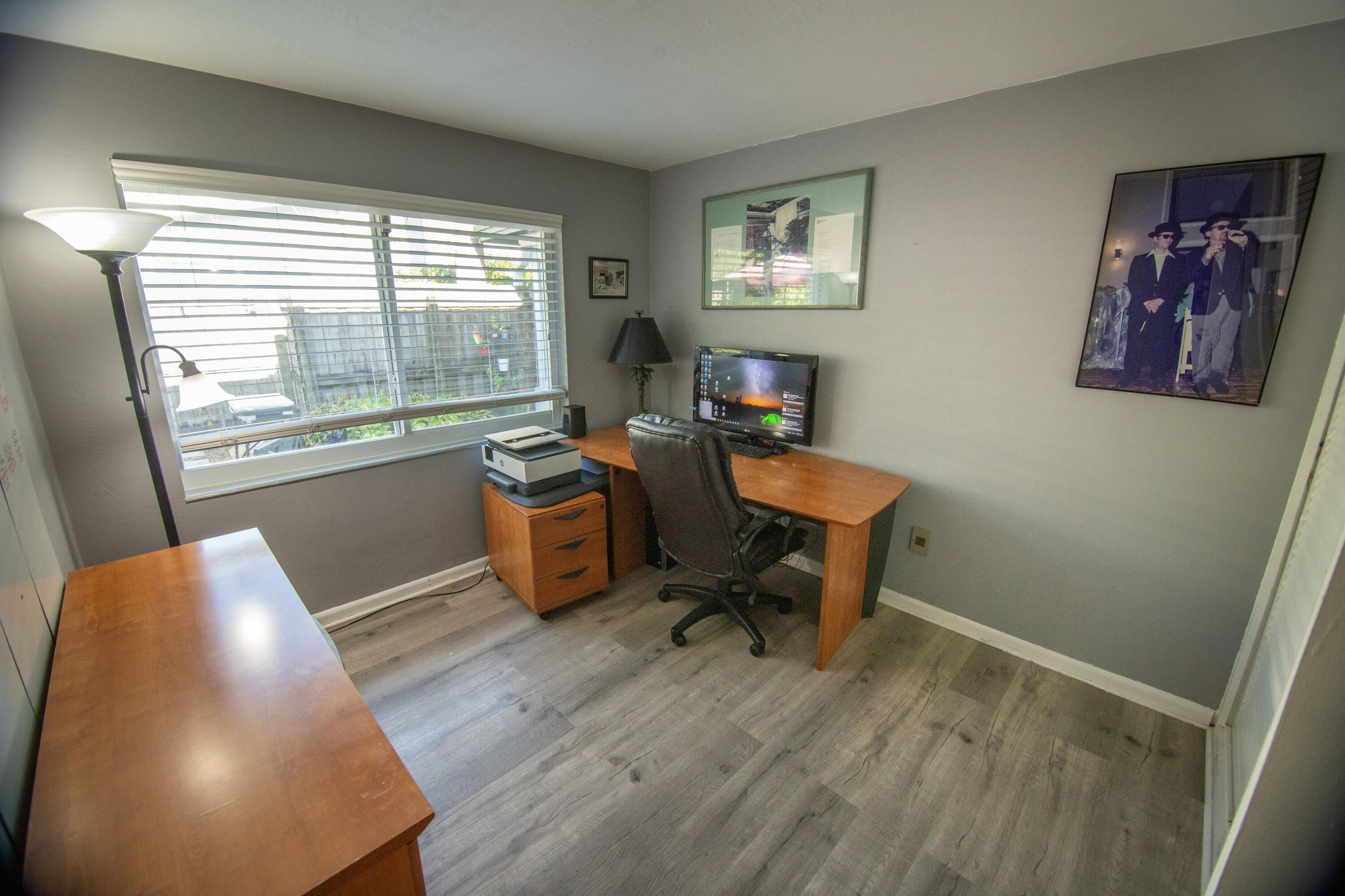 LAUDERDALE PARK 6-33 1/2 - Residential