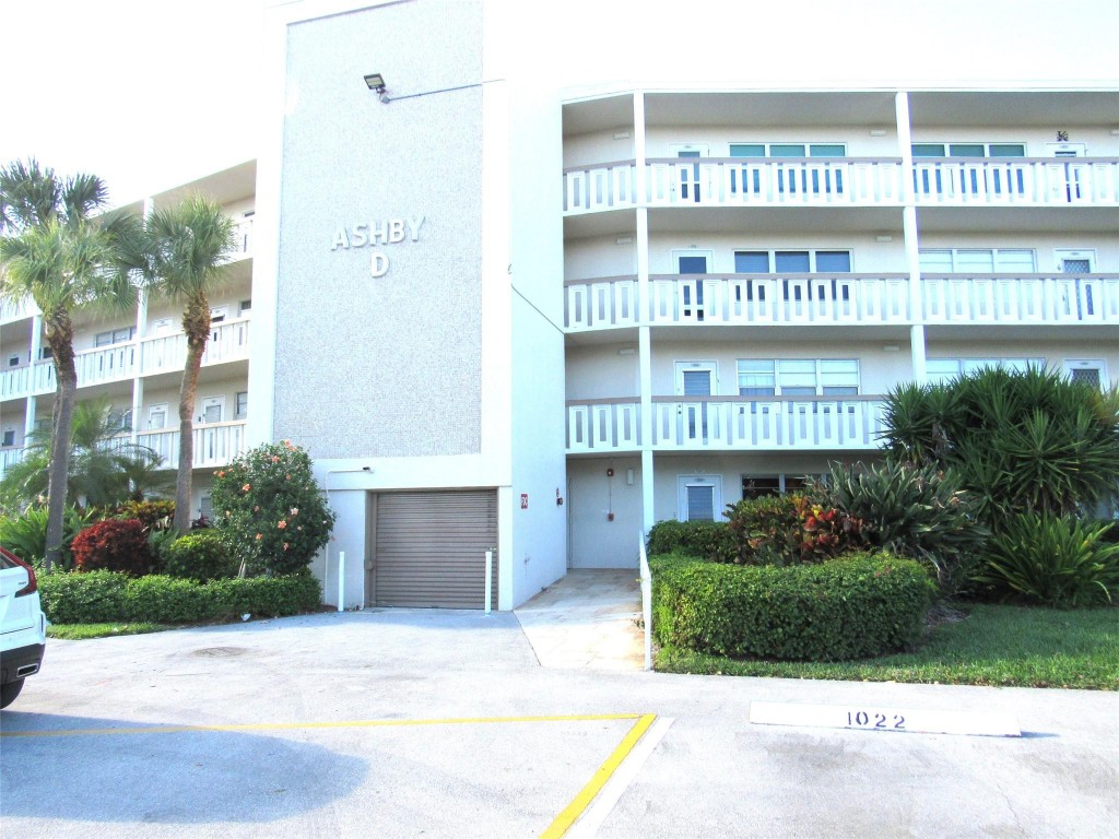 ASHBY CONDO - Residential