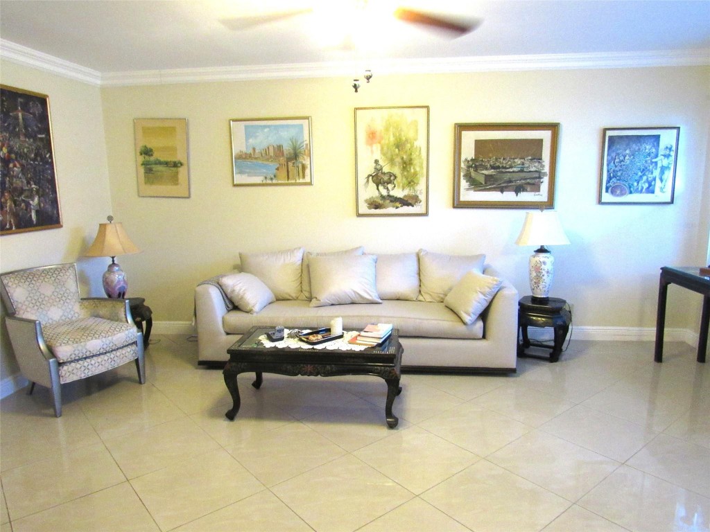 ASHBY CONDO - Residential