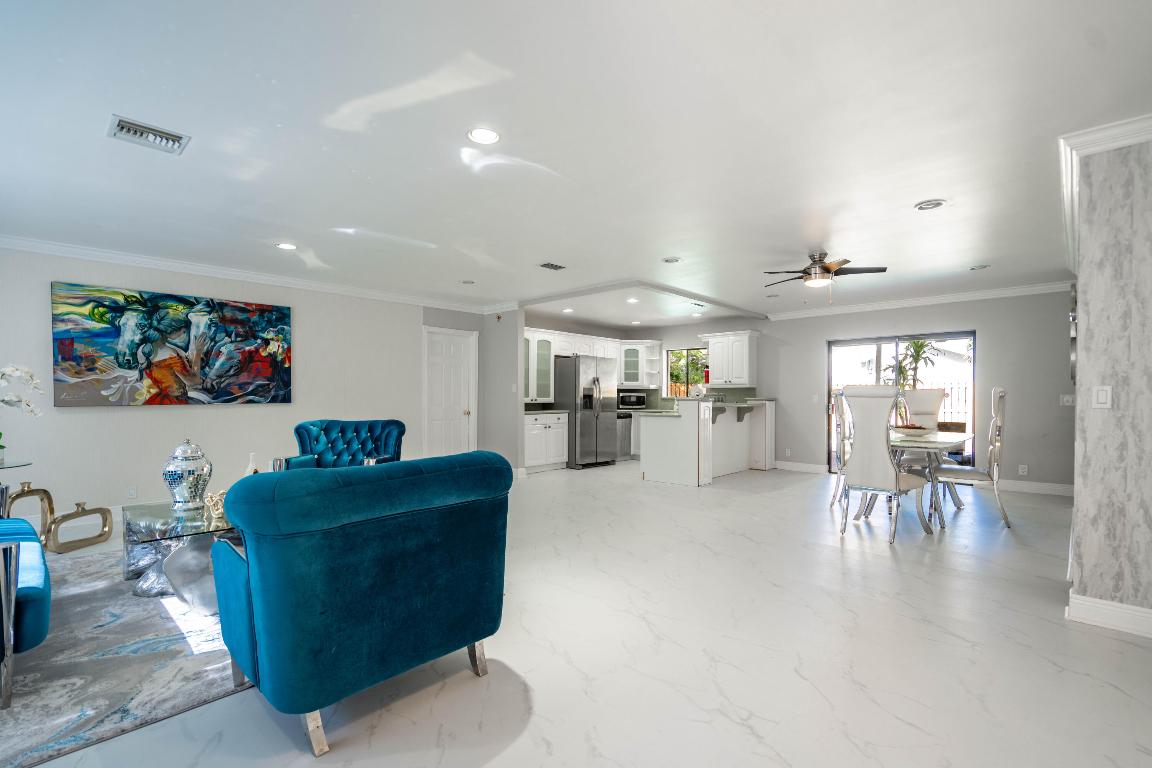 Brentwood Village - Residential