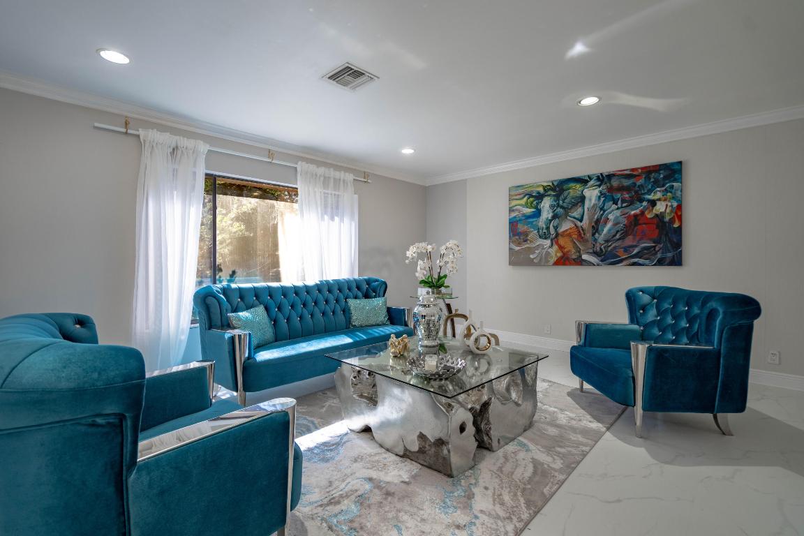 Brentwood Village - Residential