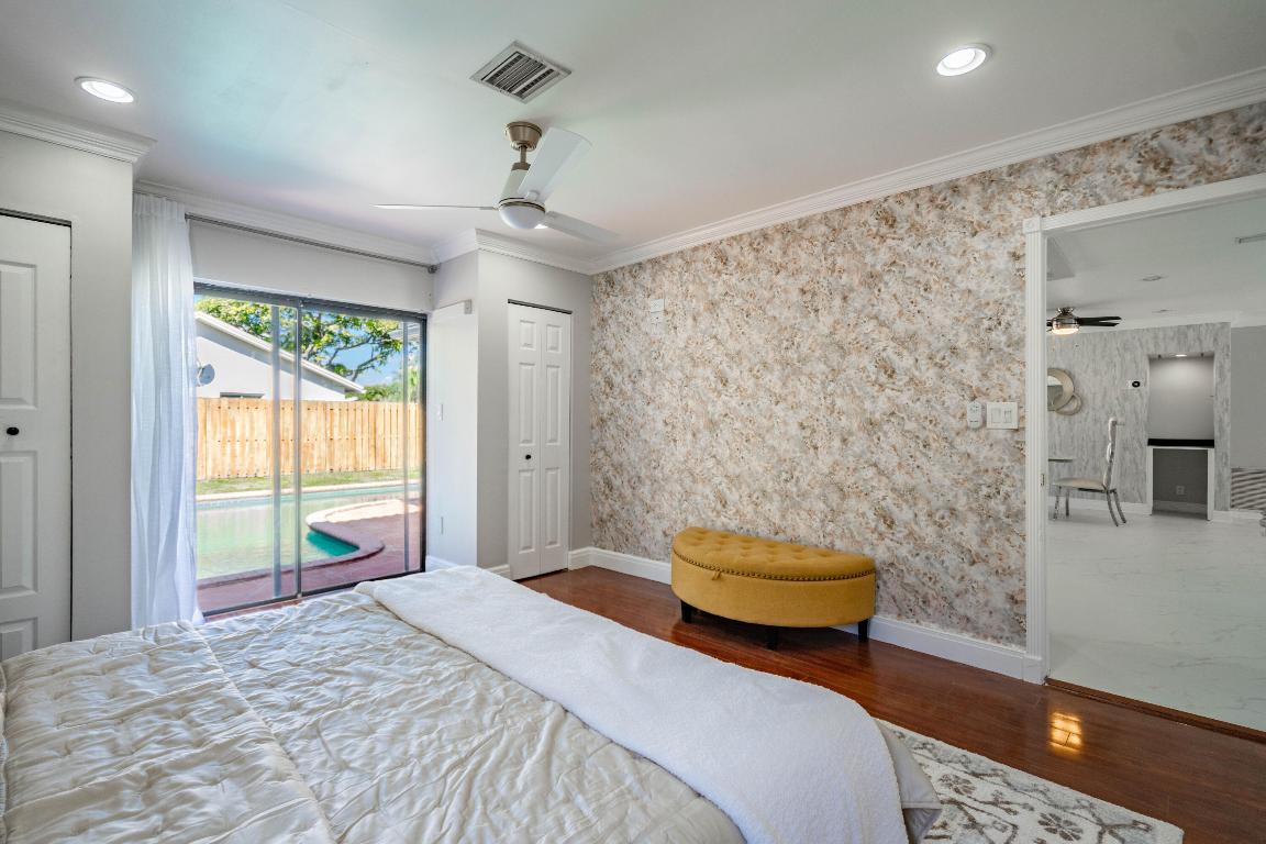 Brentwood Village - Residential