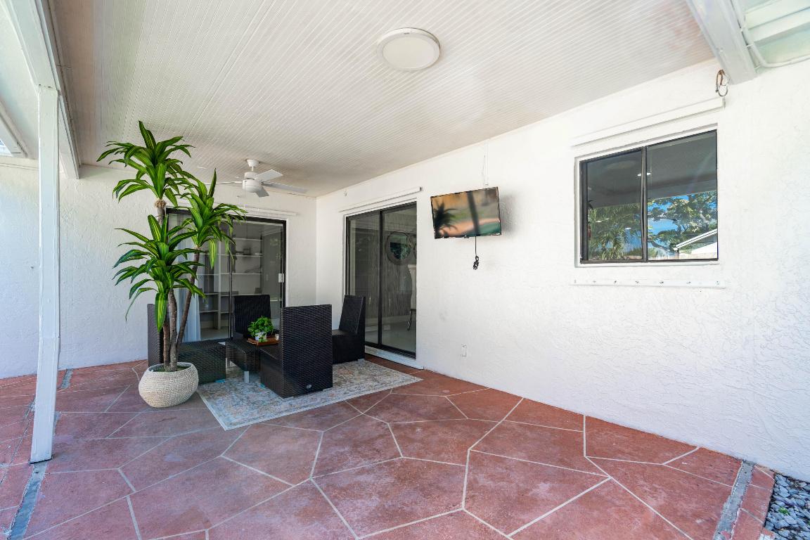 Brentwood Village - Residential