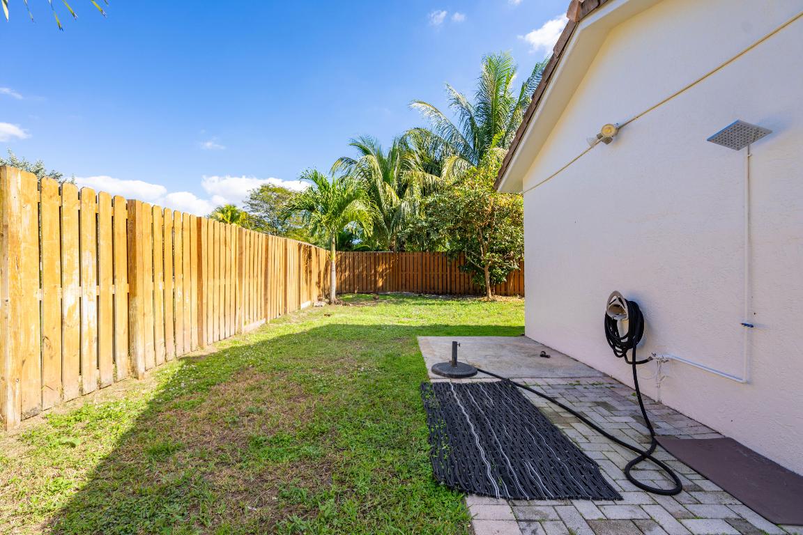 Brentwood Village - Residential