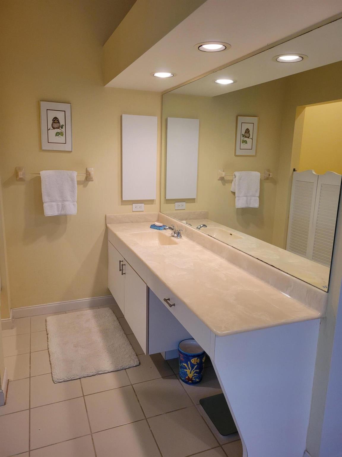 Palm City, Florida 34990, United States, 3 Bedrooms Bedrooms, ,3 BathroomsBathrooms,Residential,Pending,209423