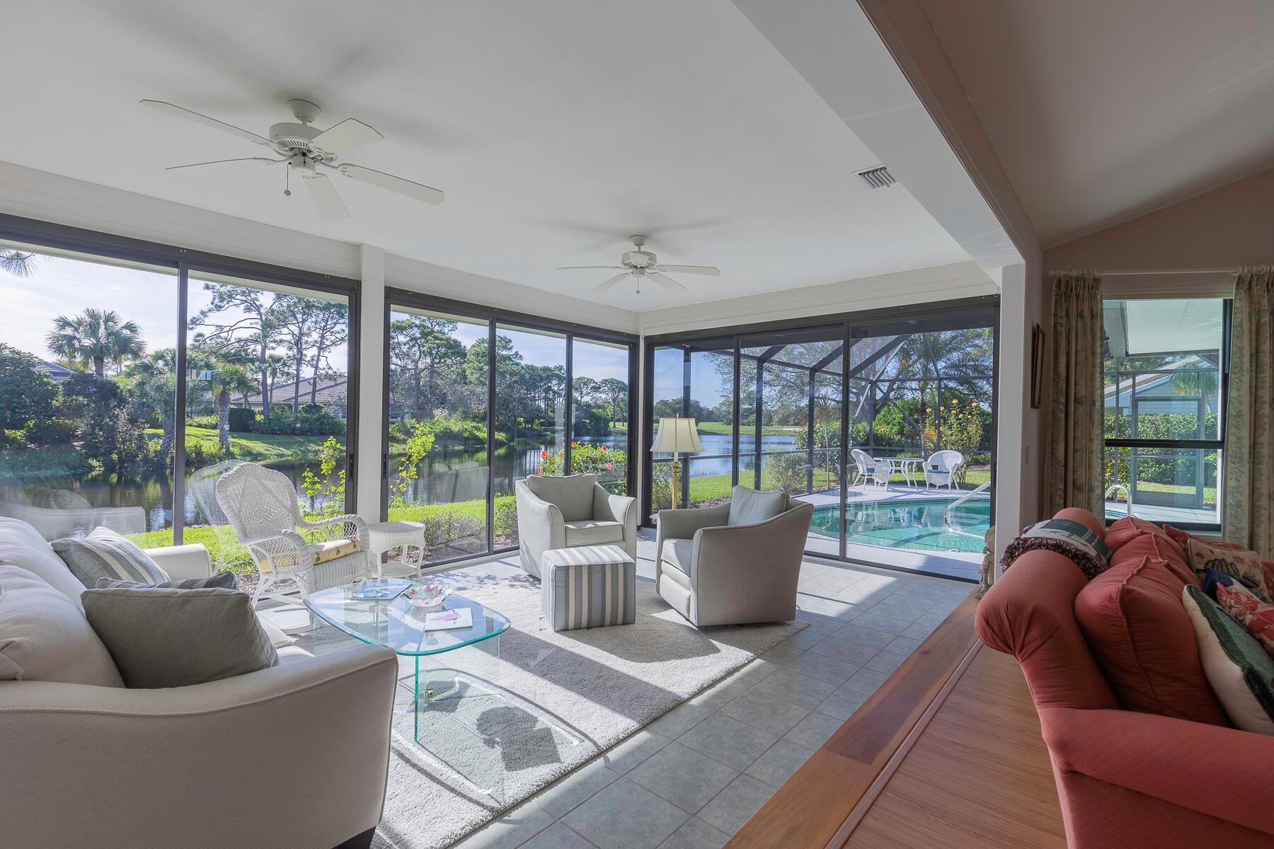 Palm City, Florida 34990, United States, 3 Bedrooms Bedrooms, ,3 BathroomsBathrooms,Residential,Pending,209423