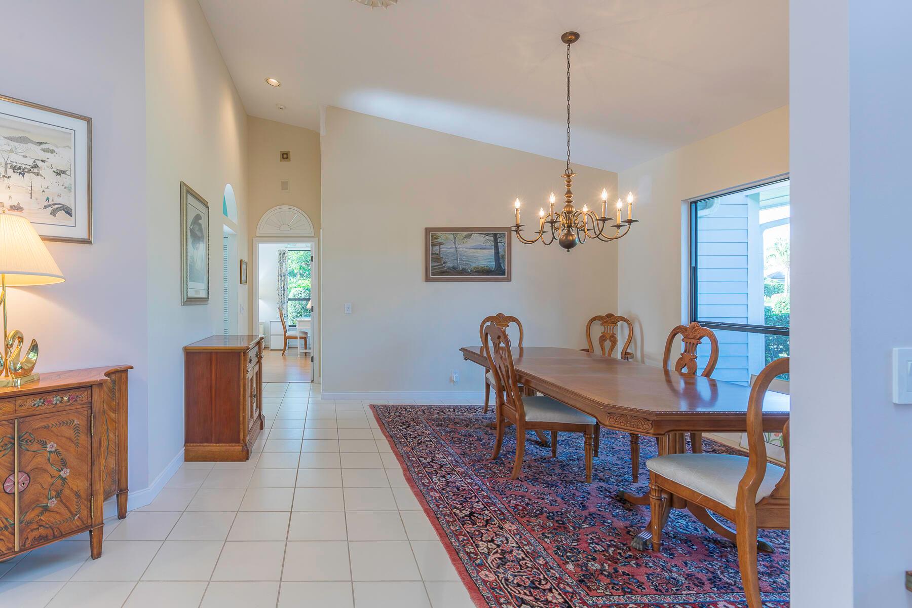 Palm City, Florida 34990, United States, 3 Bedrooms Bedrooms, ,3 BathroomsBathrooms,Residential,Pending,209423