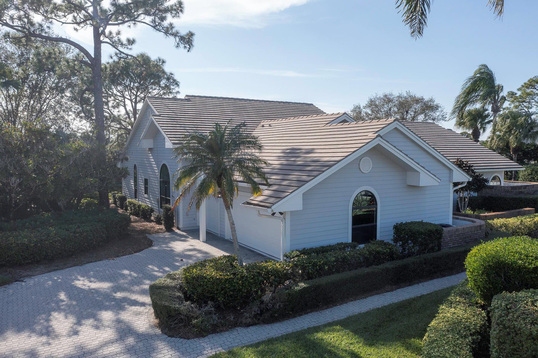 Palm City, Florida 34990, United States, 3 Bedrooms Bedrooms, ,3 BathroomsBathrooms,Residential,Pending,209423