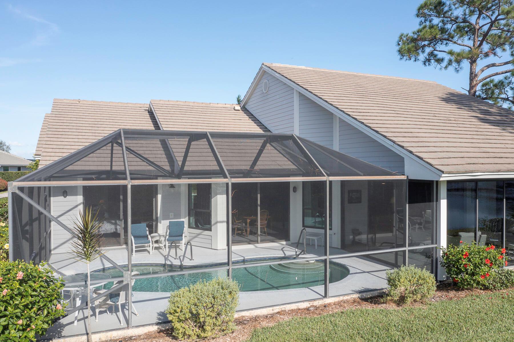 Palm City, Florida 34990, United States, 3 Bedrooms Bedrooms, ,3 BathroomsBathrooms,Residential,Pending,209423