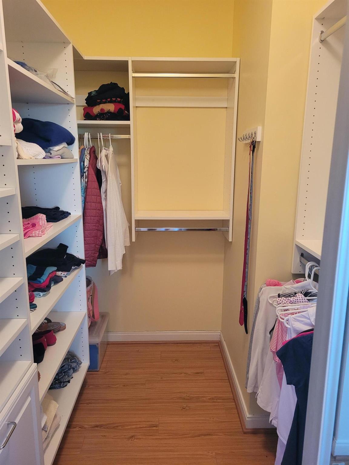 Palm City, Florida 34990, United States, 3 Bedrooms Bedrooms, ,3 BathroomsBathrooms,Residential,Pending,209423