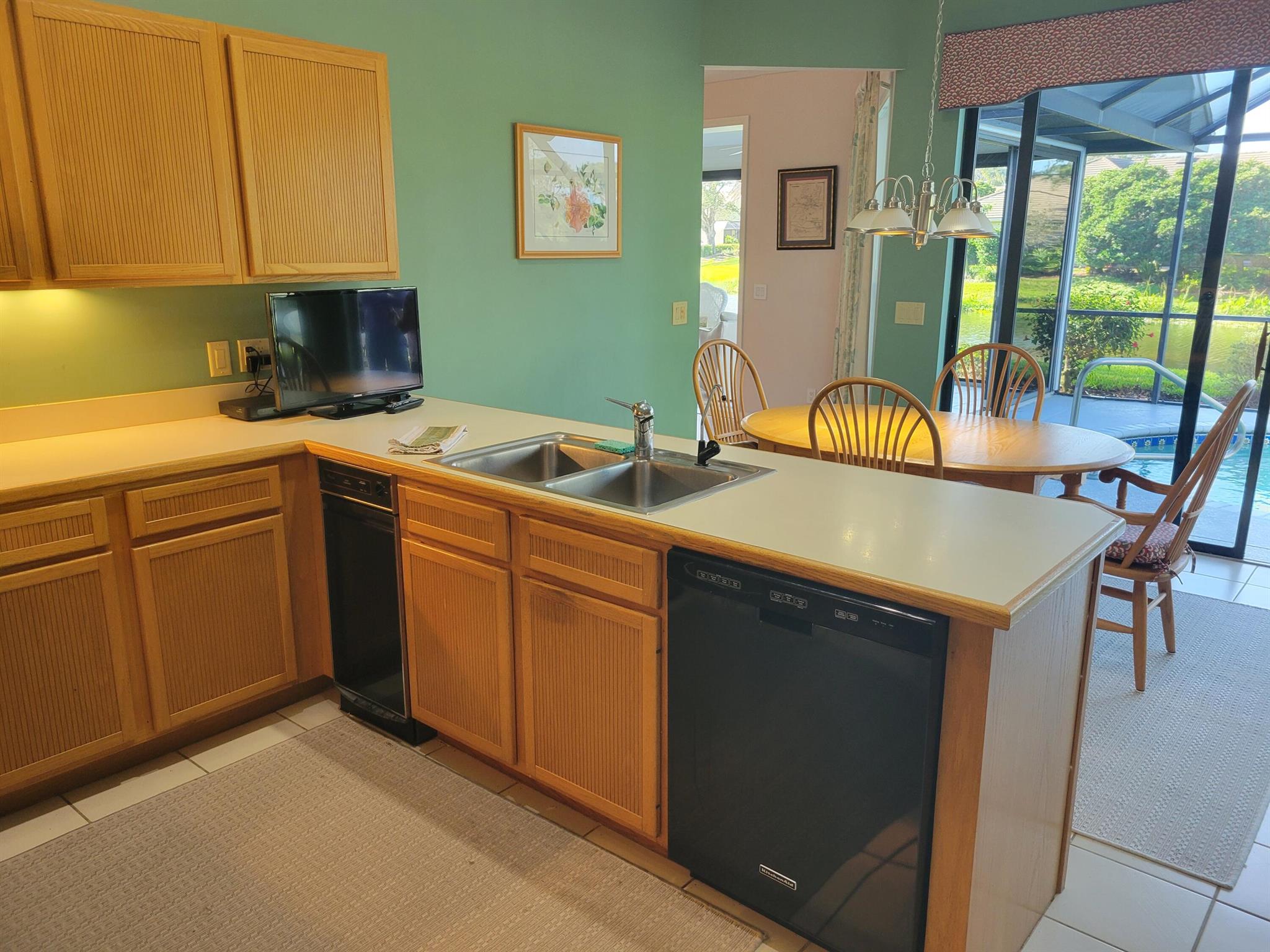 Palm City, Florida 34990, United States, 3 Bedrooms Bedrooms, ,3 BathroomsBathrooms,Residential,Pending,209423